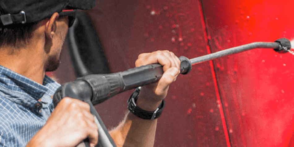 Truck Washing Image